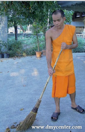 พระพนมไพร ฐานวุฒฺโฑ